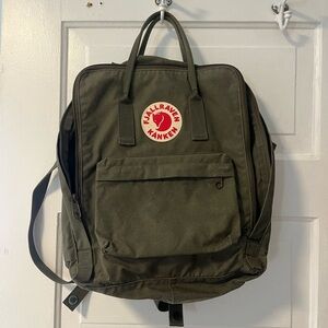 Fjallraven Kånken Olive Backpack